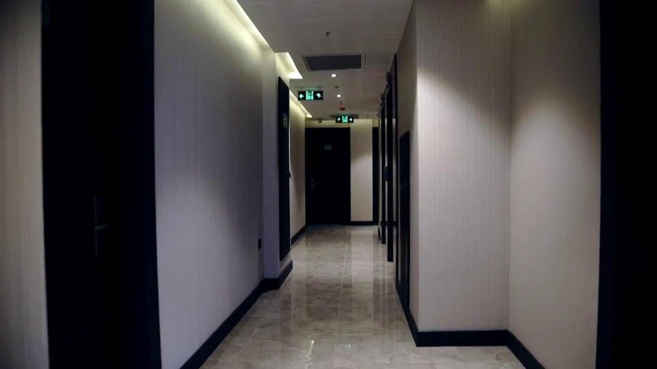 Demir Otel Bornova Esterno foto